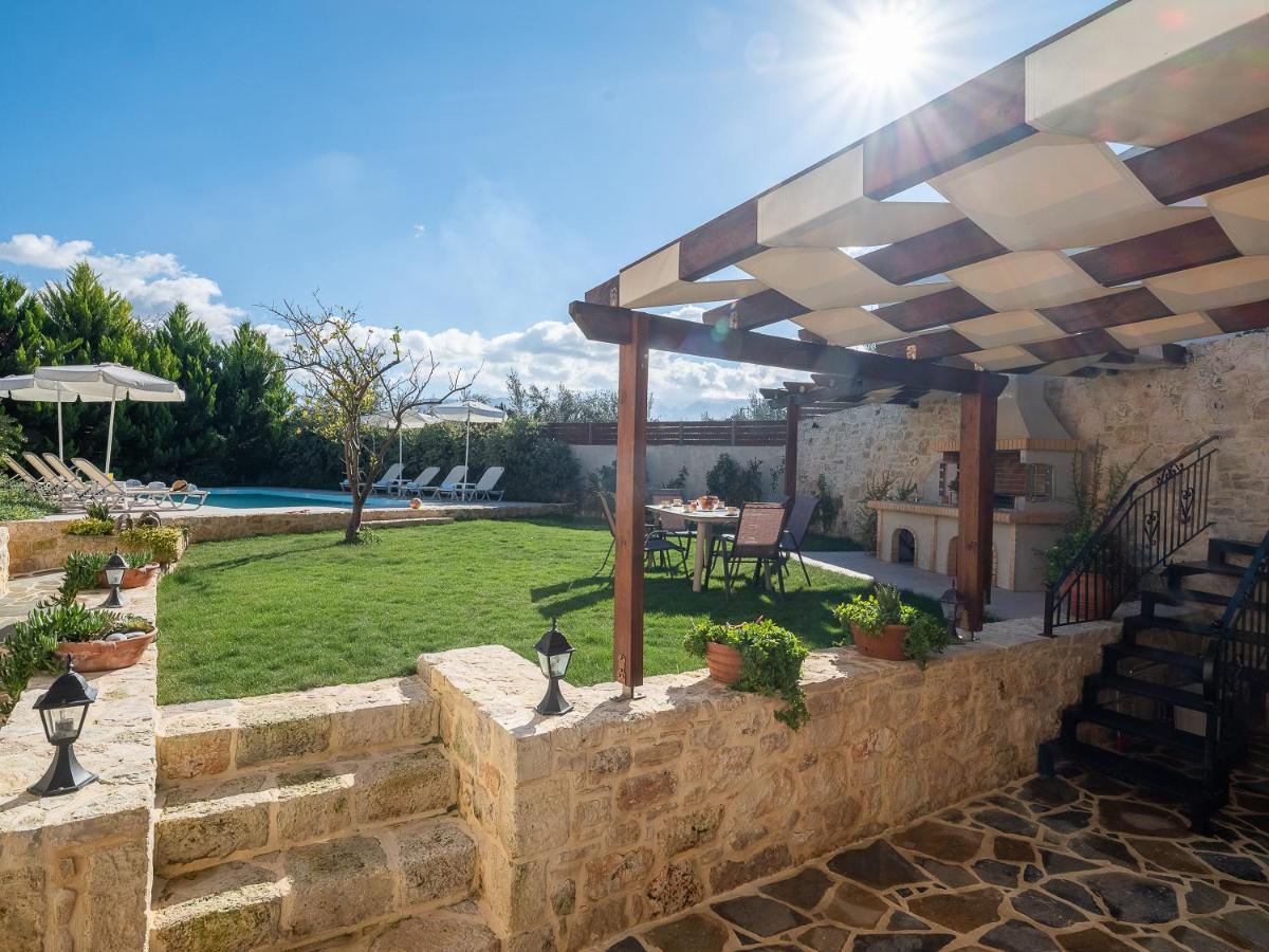 Villa Lucas Melidhónion Buitenkant foto
