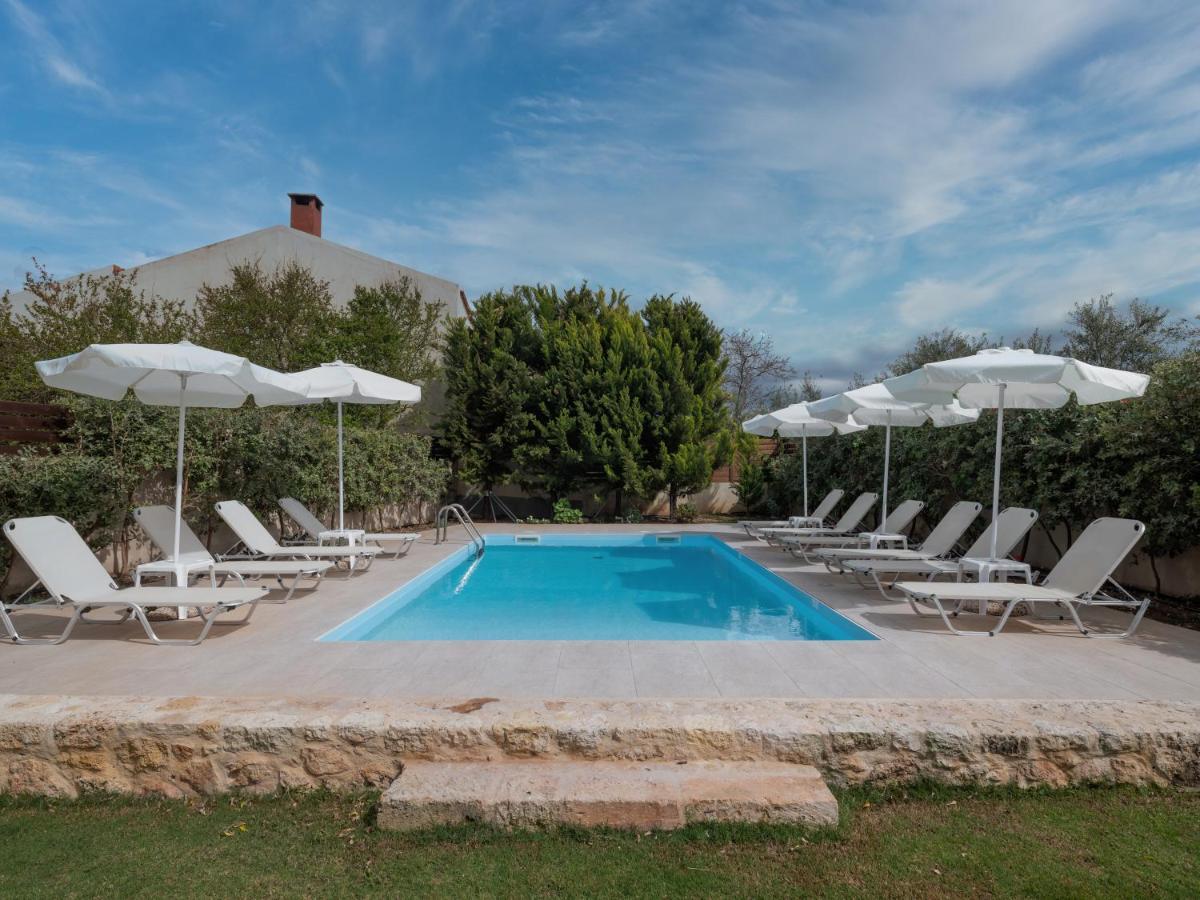 Villa Lucas Melidhónion Buitenkant foto