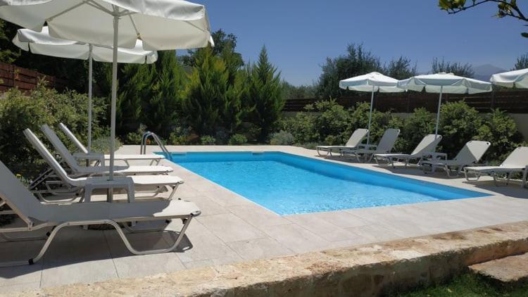 Villa Lucas Melidhónion Buitenkant foto